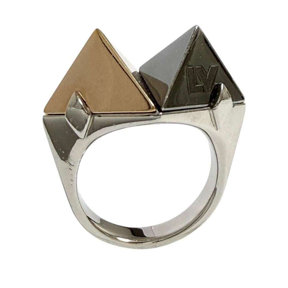 LOUIS VUITTON Ring